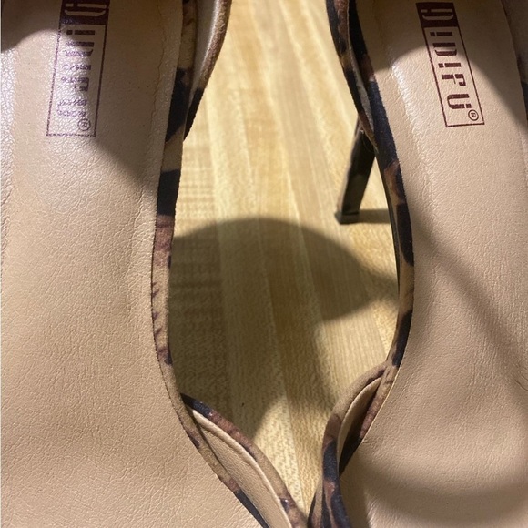 IDIFU Women's IN4TARA Pointed Toe Ankle Strap Mid Heel Suede Pump Shoe size 10 - Picture 6 of 12